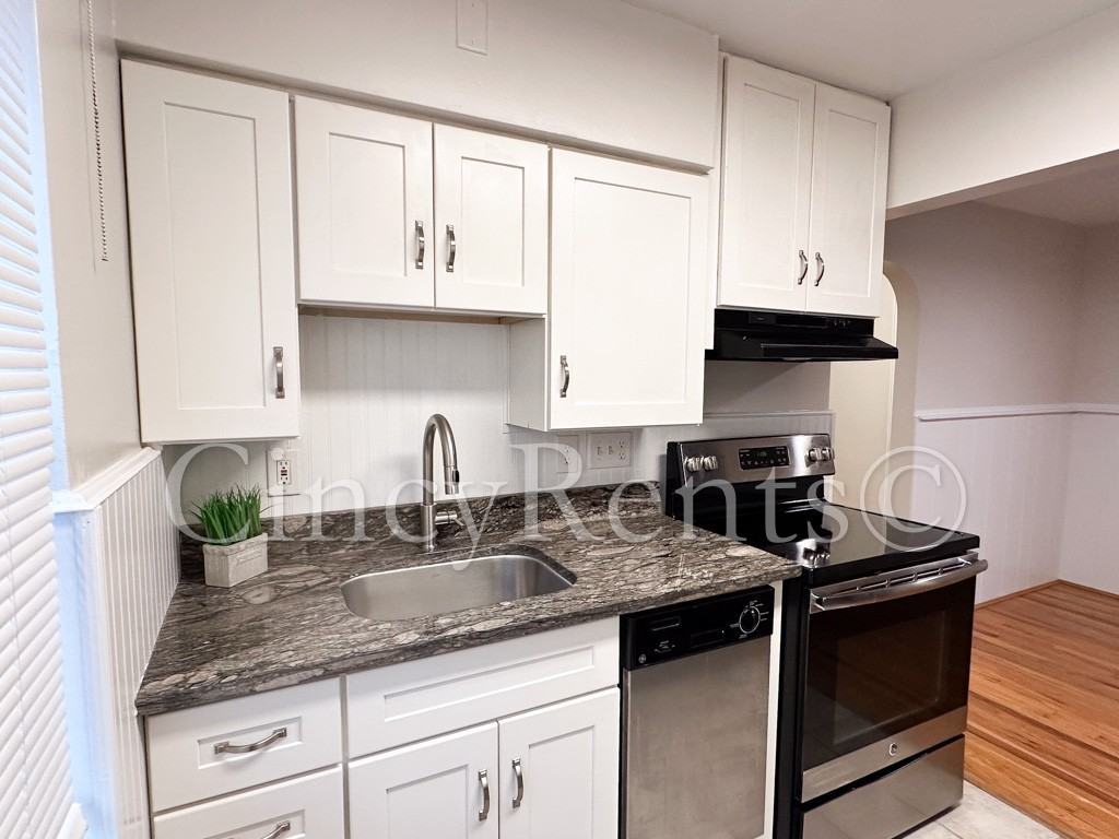 1263 Morten St #3 - Photo 5 of 19