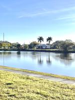 featured image of 384 Avenue N Sw #3