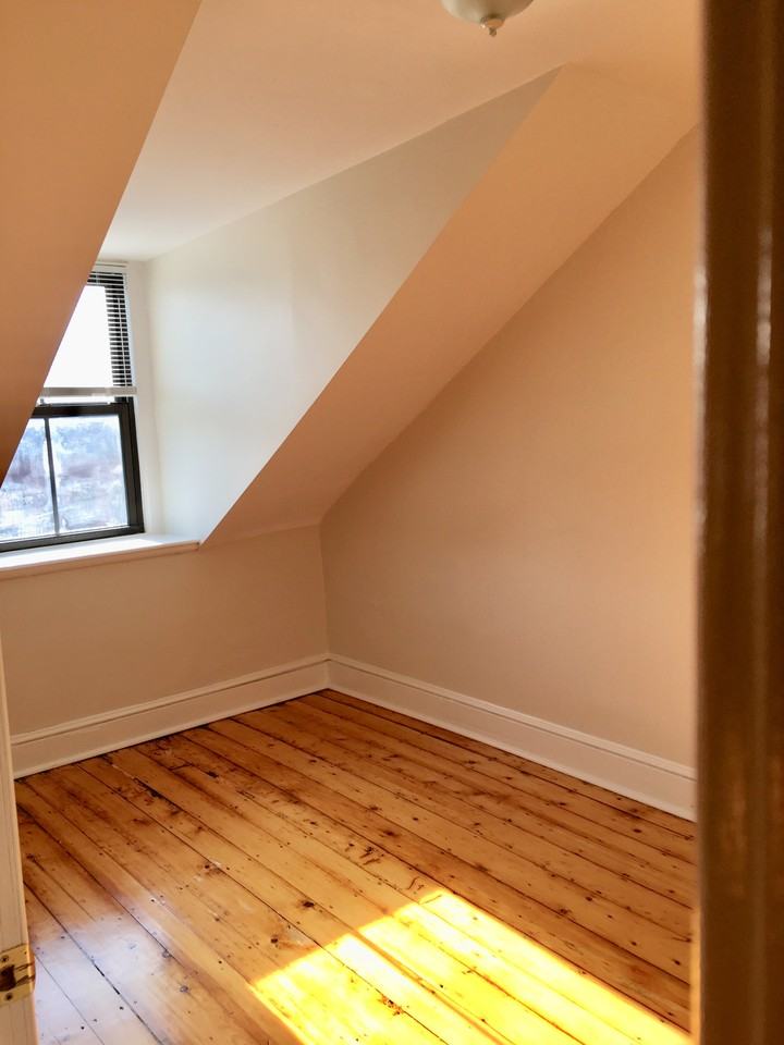 614 Massachusetts Ave #12A - Photo 4 of 12