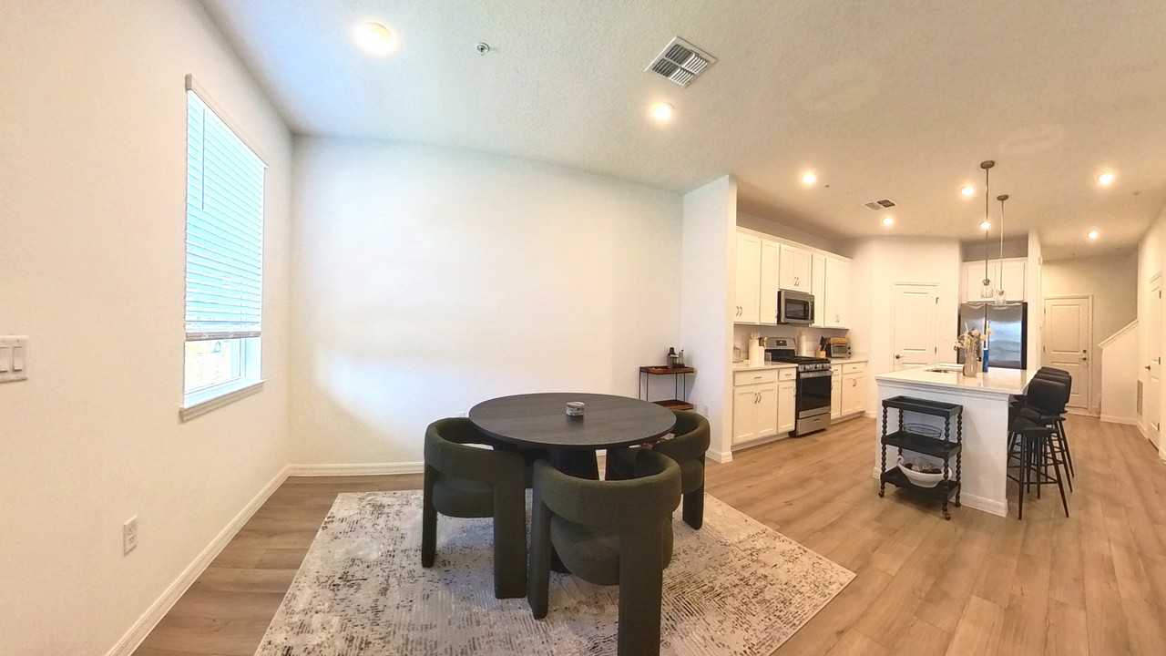 554 Orient Ave #NA - Photo 3 of 32