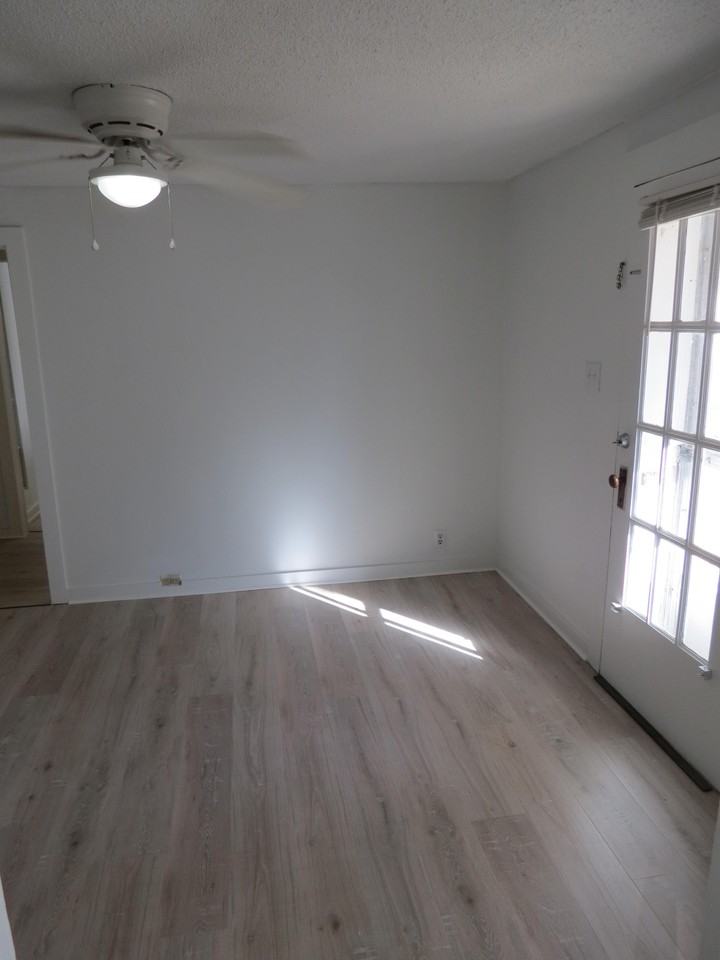 719 Prospect St #A - Photo 6 of 14