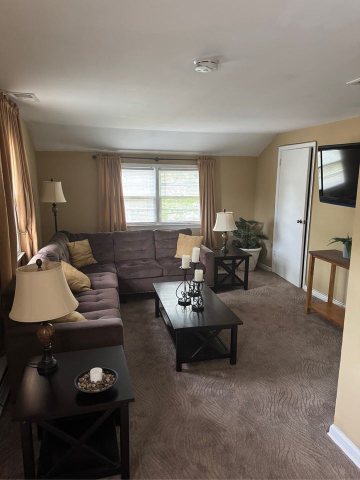 Orchard Ave #2ndFL - Photo 4 of 7