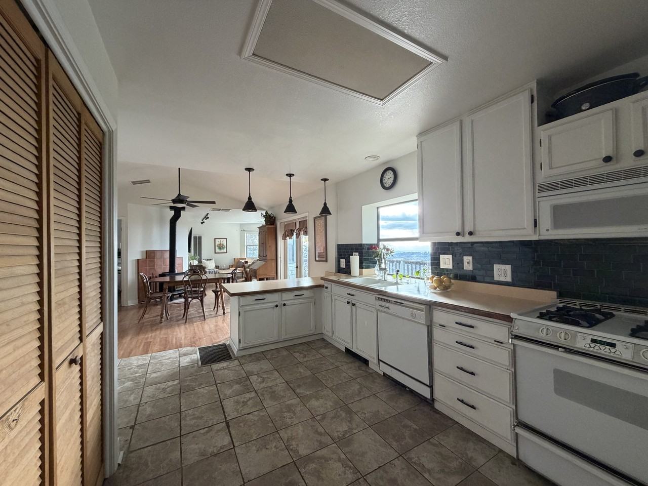 20235 Chapel Dr #NA - Photo 6 of 20