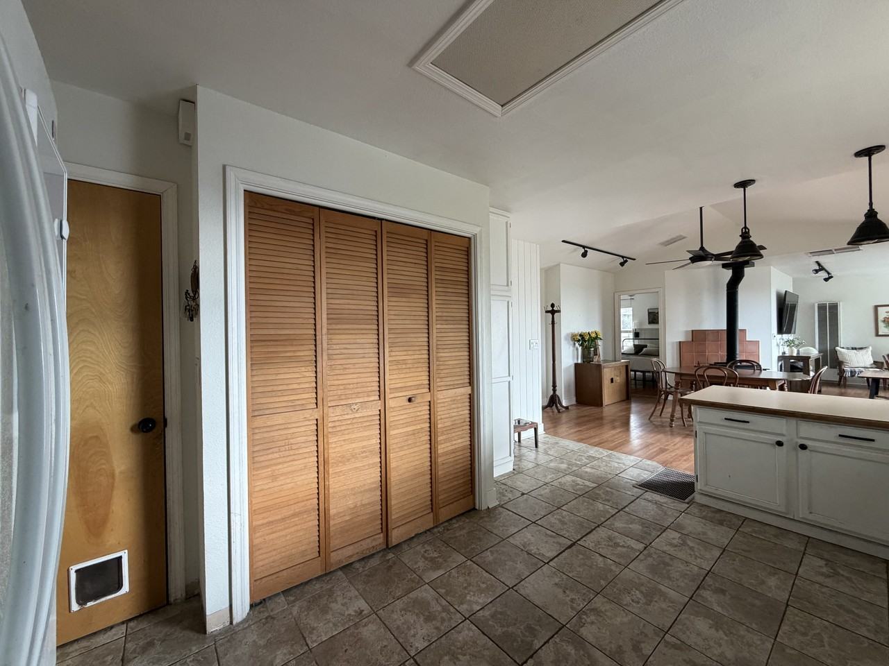 20235 Chapel Dr #NA - Photo 7 of 20