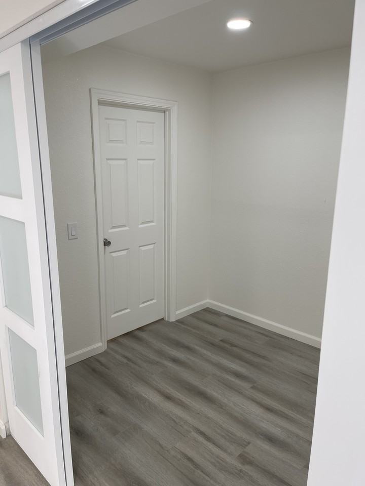 1529 Alice St #105 - Photo 4 of 10