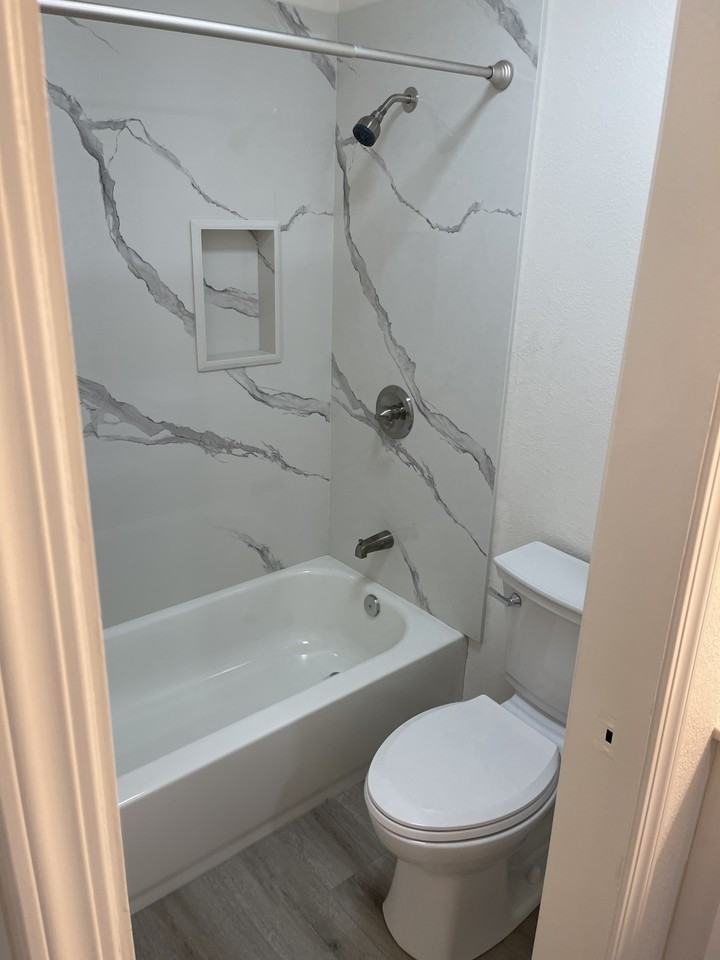 1529 Alice St #105 - Photo 6 of 10