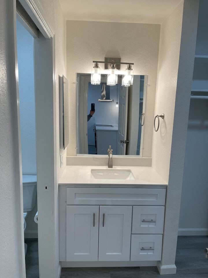 1529 Alice St #105 - Photo 7 of 10