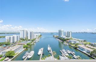 7900 Harbor Island Dr #PH14 - Photo 1 of 1