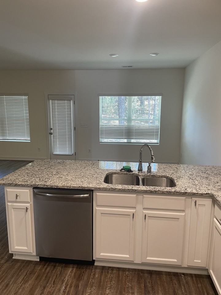 3459 Misty Hollow Dr #NA - Photo 3 of 14