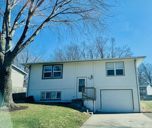 1221 N School St #NA - Photo 6 of 6