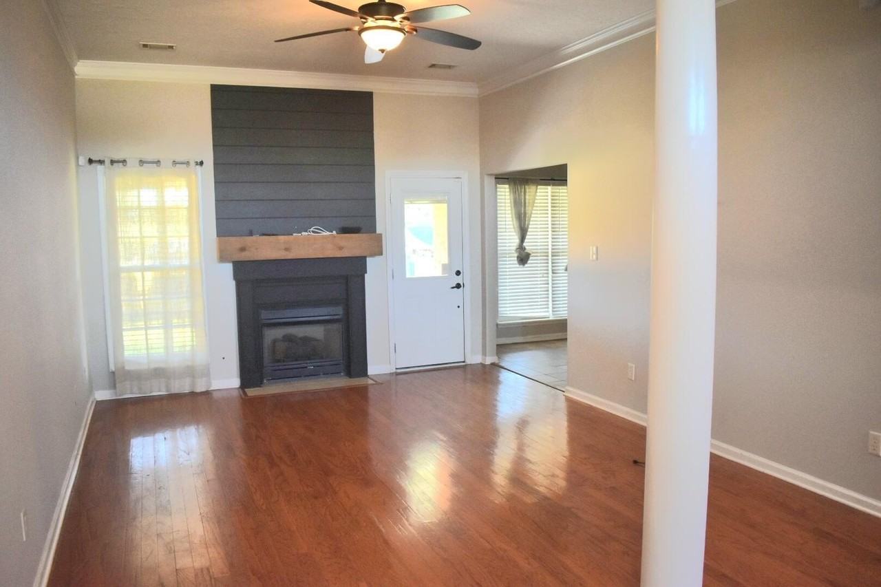 1889 Long Creek Fls - Photo 2 of 24