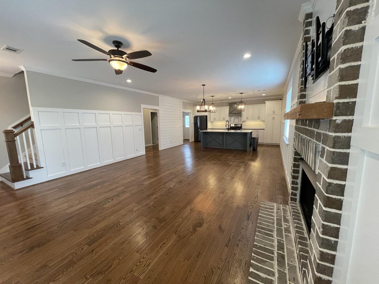 3947 High Chaparral Dr - Photo 5 of 41