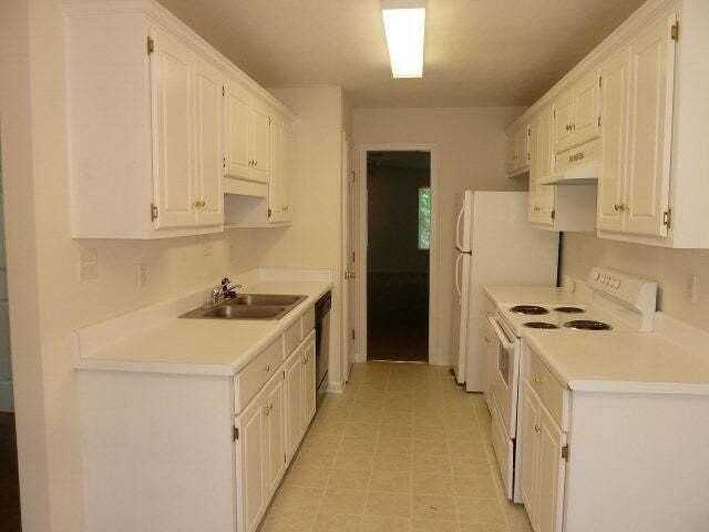 4731 W Creek Mill Ct - Photo 3 of 11