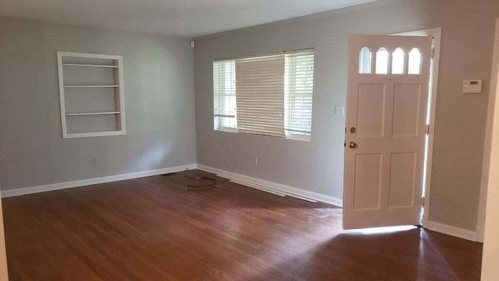 2404 Hiawassee Rd - Photo 6 of 13