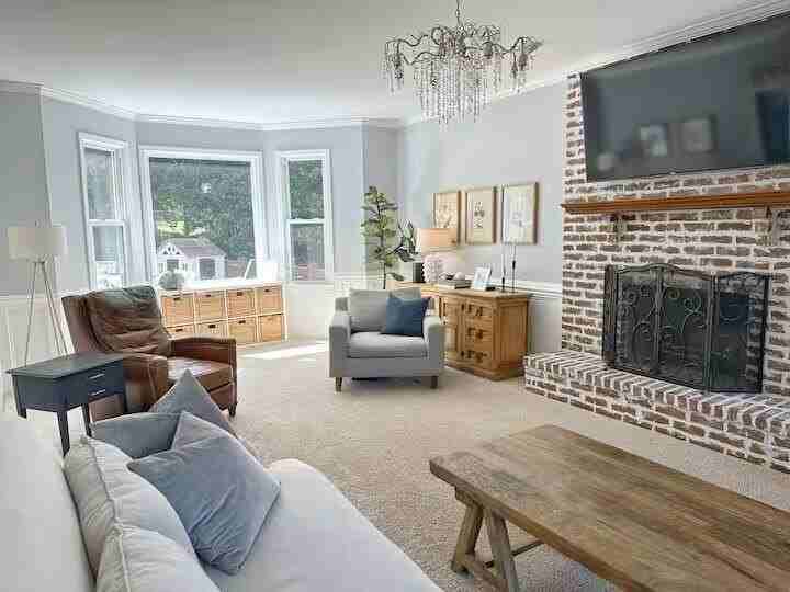 4462 Cape Cod Dr - Photo 3 of 19