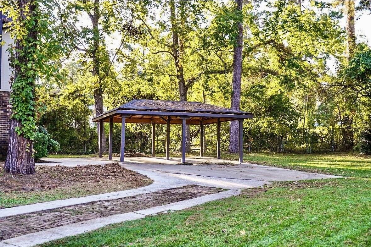 3271 Hillwood Ln - Photo 5 of 20