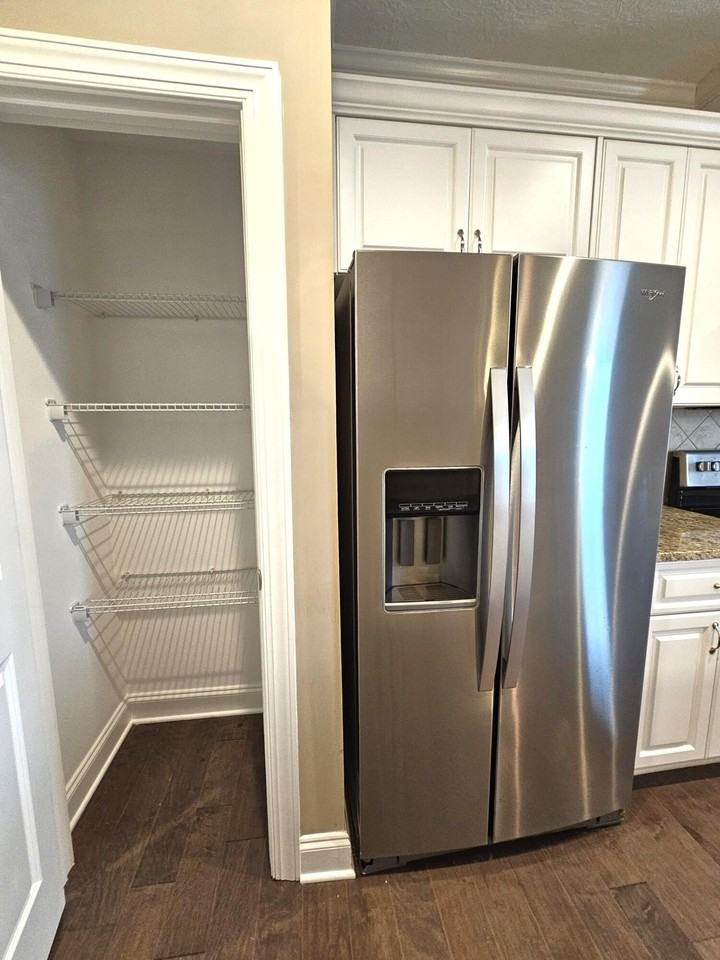 1212 Cobblefield Dr - Photo 5 of 18