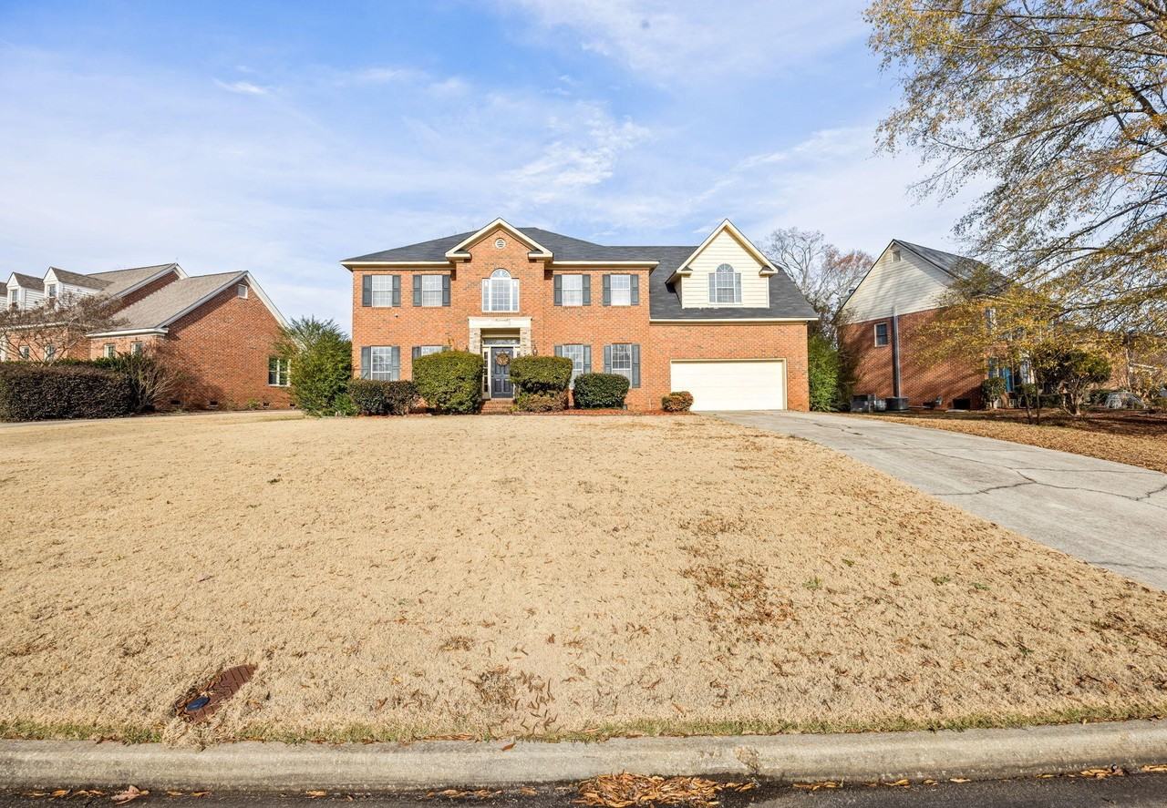 1114 Rivershyre Dr - Photo 2 of 50