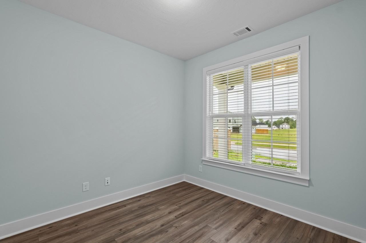 707 Ronaldsay Rd - Photo 7 of 30