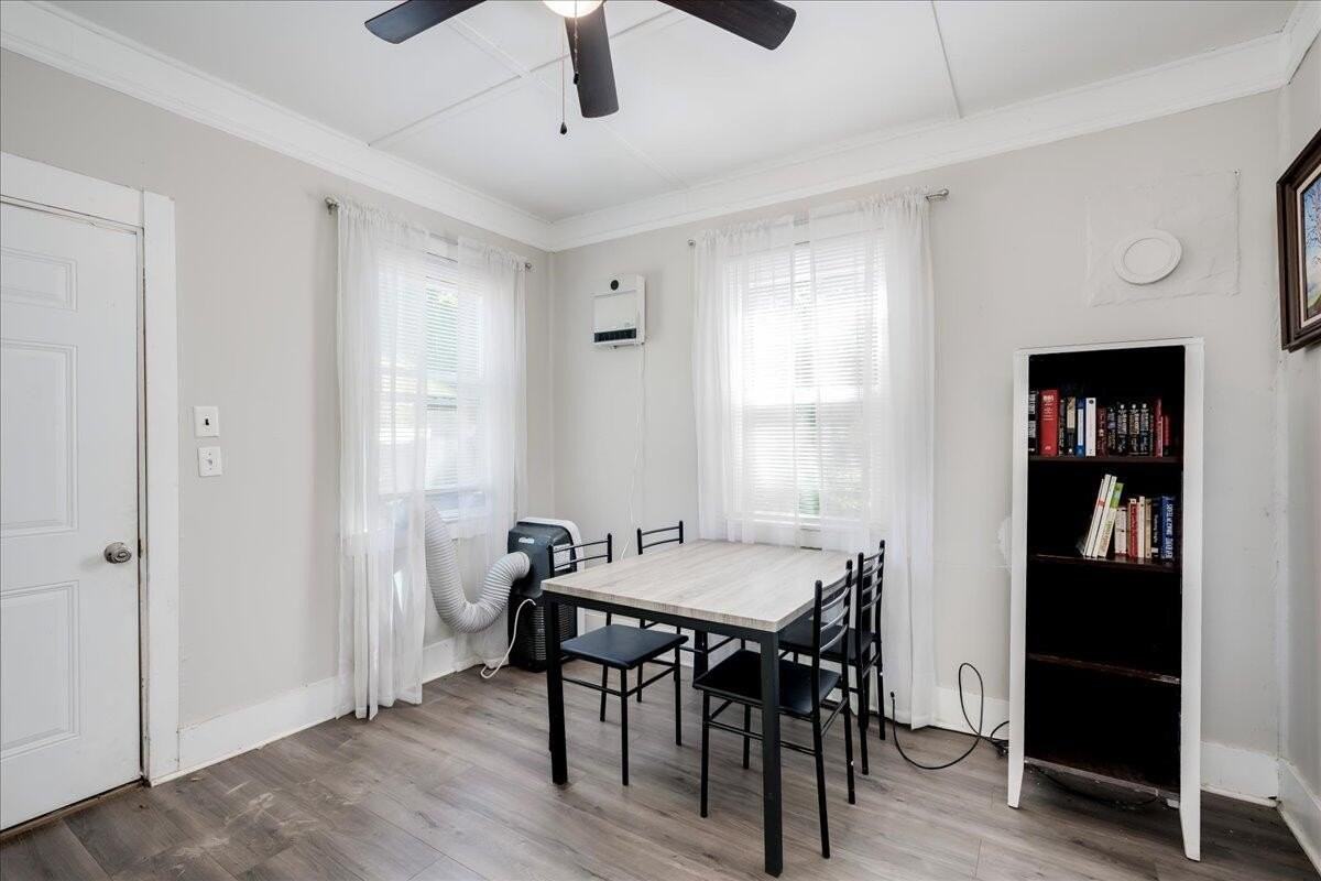 2245 Bayvale Rd Unit C #C - Photo 3 of 13