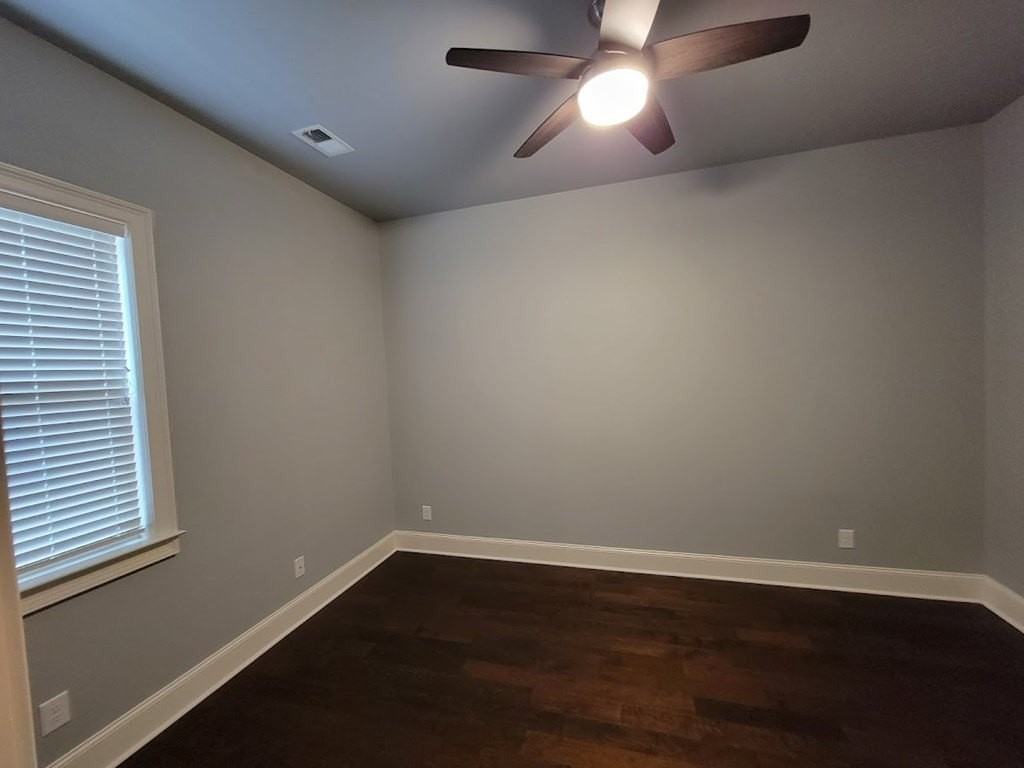 325 Bellhaven Dr - Photo 7 of 31