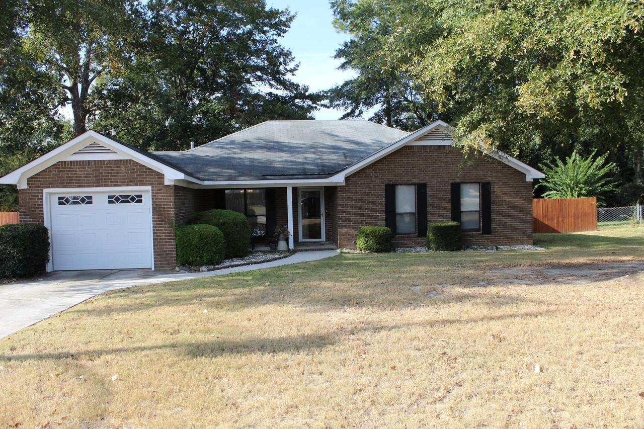 1015 Country Place Dr - Photo 5 of 45