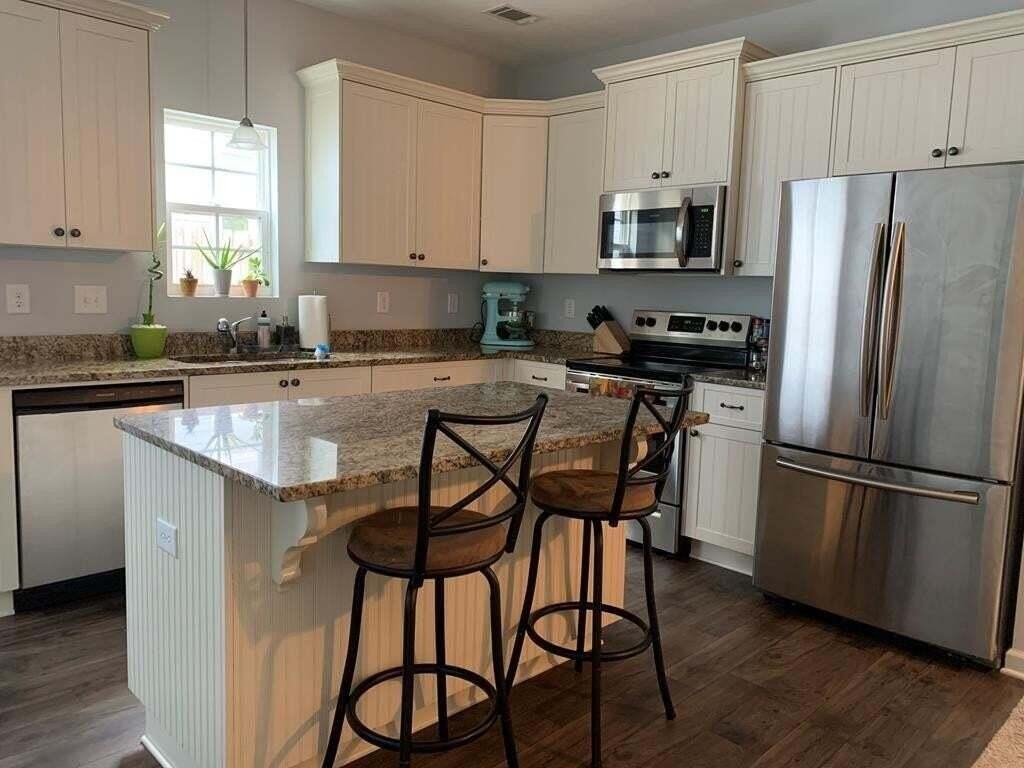 2196 Grove Landing Way - Photo 4 of 14