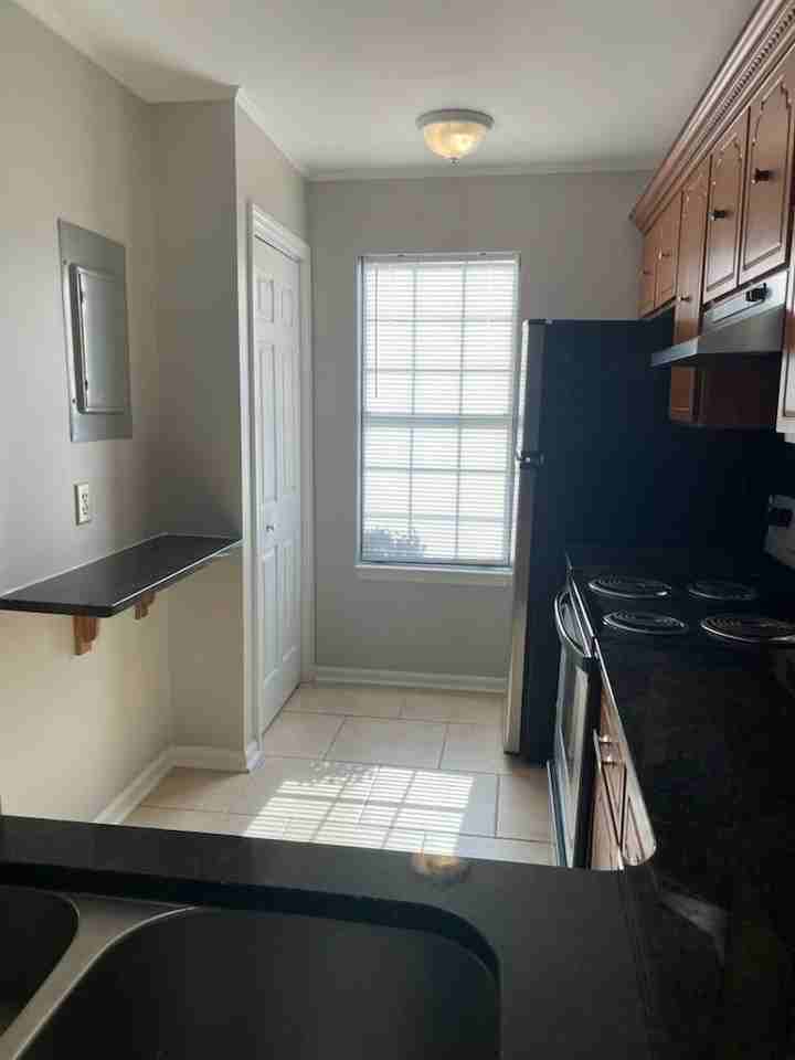 950 Bama Ave - Photo 6 of 30