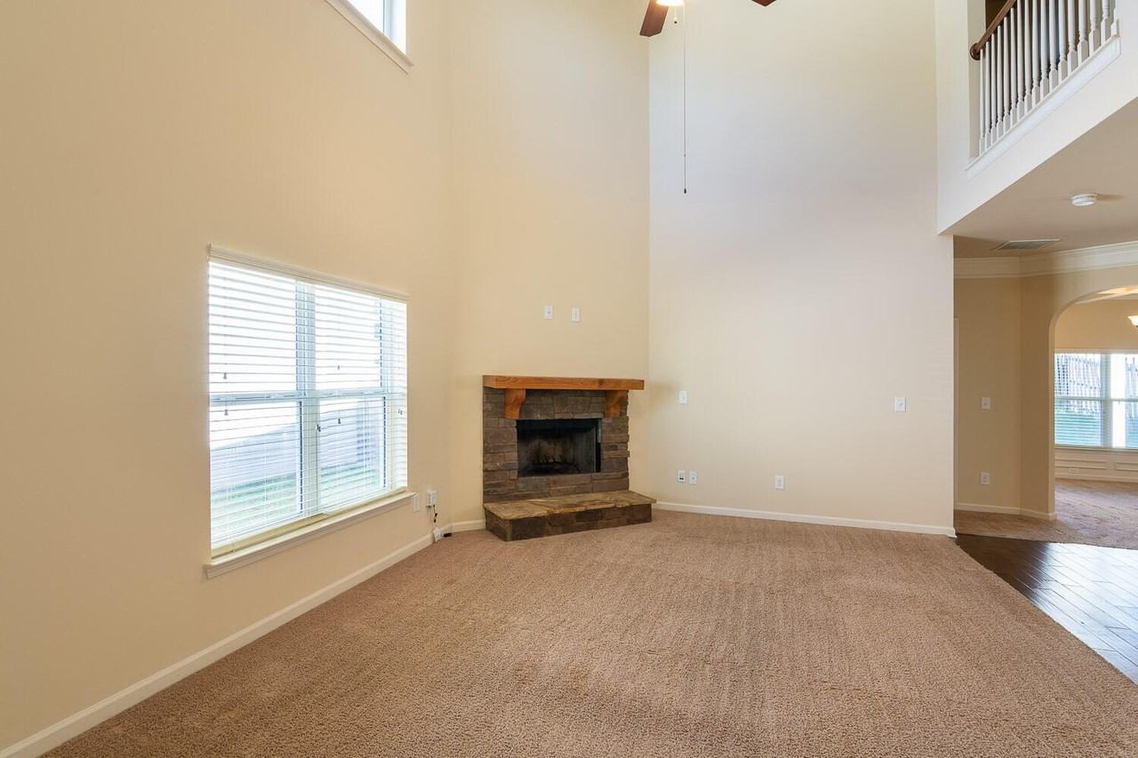 3375 Grove Landing Cir - Photo 5 of 31