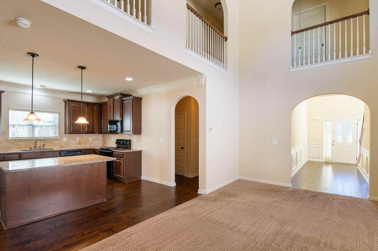 3375 Grove Landing Cir - Photo 6 of 31