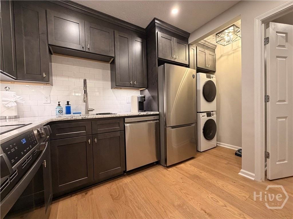 174 Talmadge St Apt 14 #14 - Photo 7 of 15