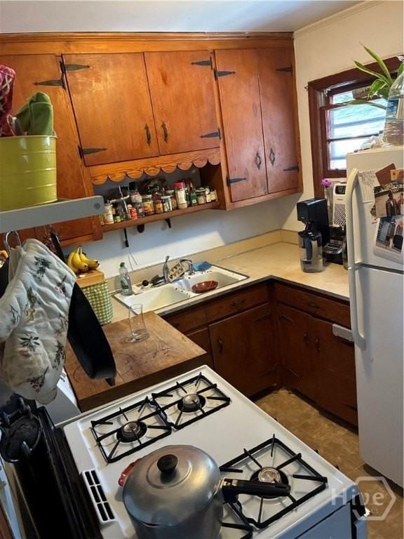 152 Buena Vista Ave - Photo 2 of 9