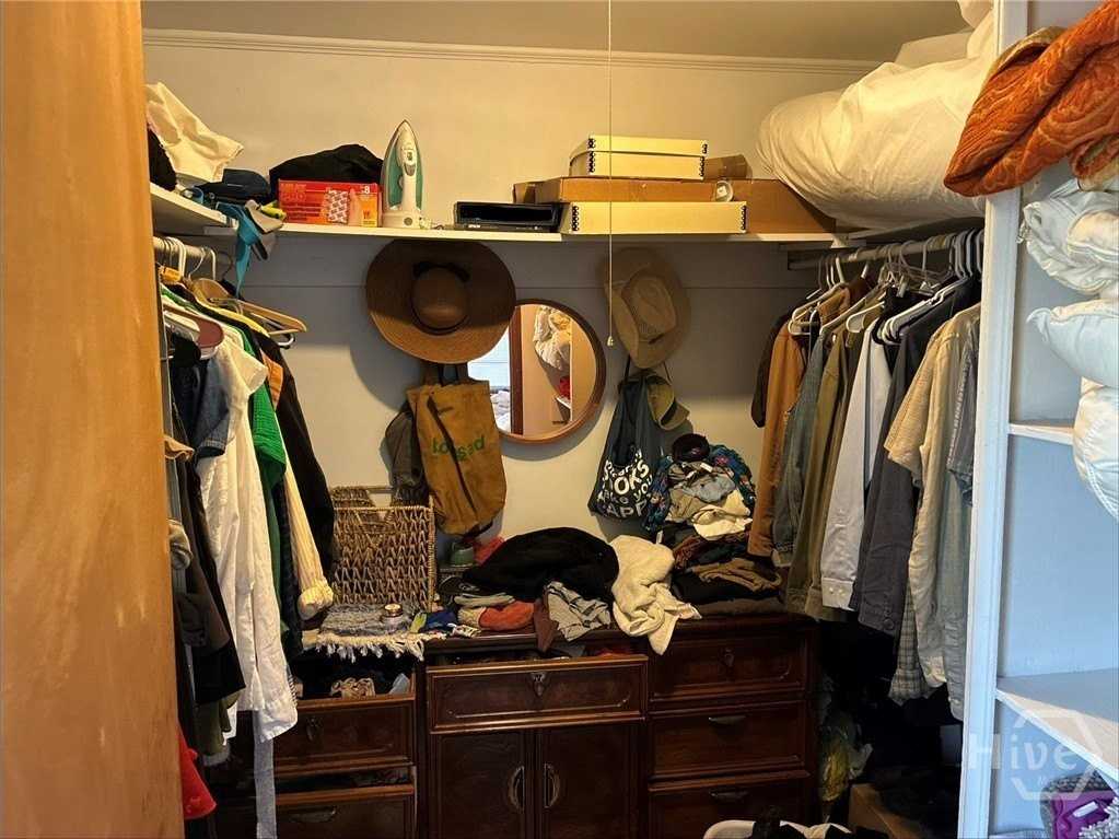 152 Buena Vista Ave - Photo 7 of 9