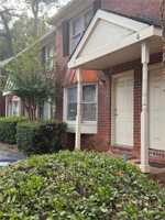 featured image of 170 Northview Dr #6