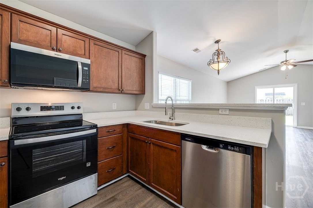 6 Spring Lake Cir - Photo 5 of 26