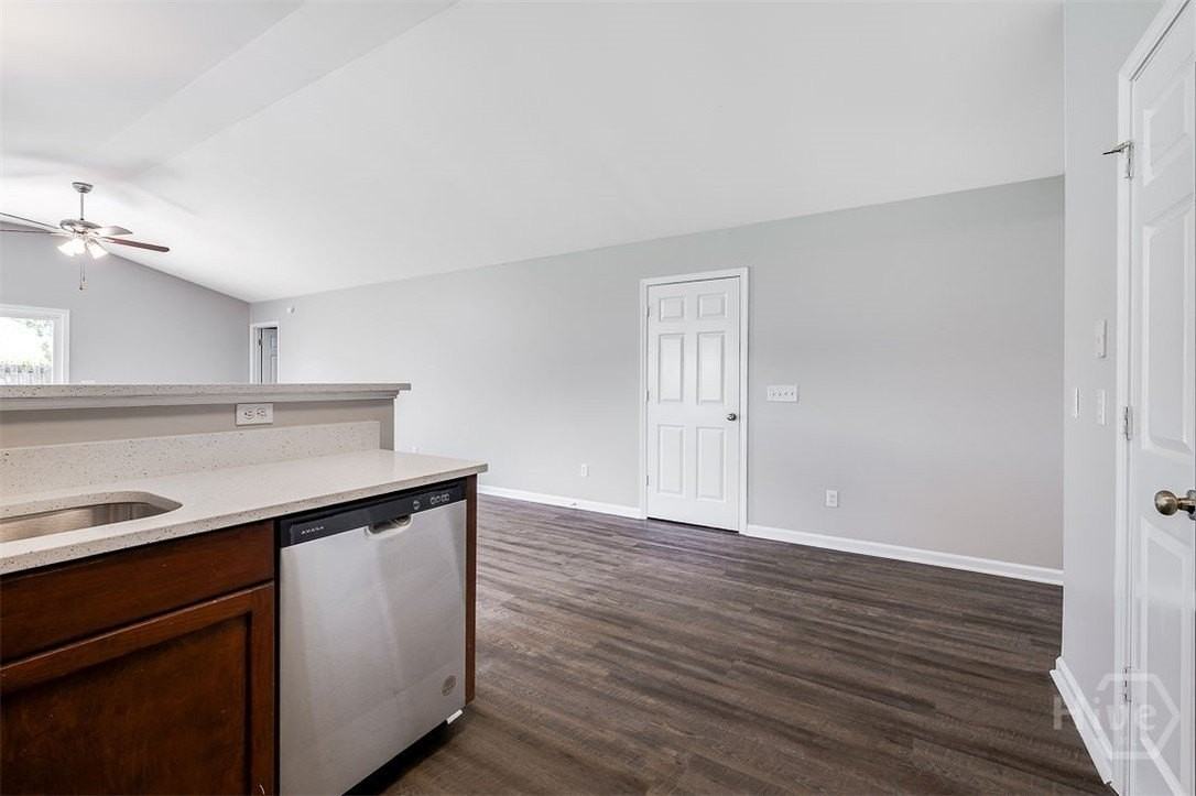 6 Spring Lake Cir - Photo 7 of 26