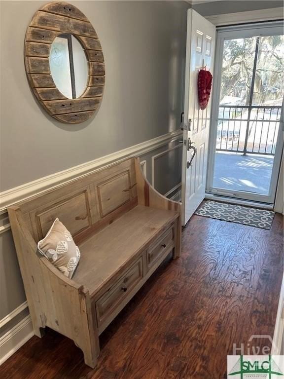 2902 River Dr Apt D301 #D301 - Photo 2 of 28