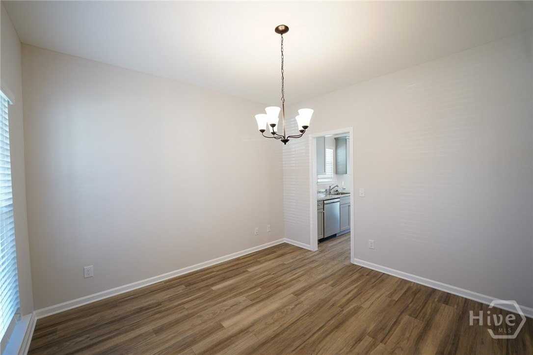 118 Exmoor Cir - Photo 3 of 22