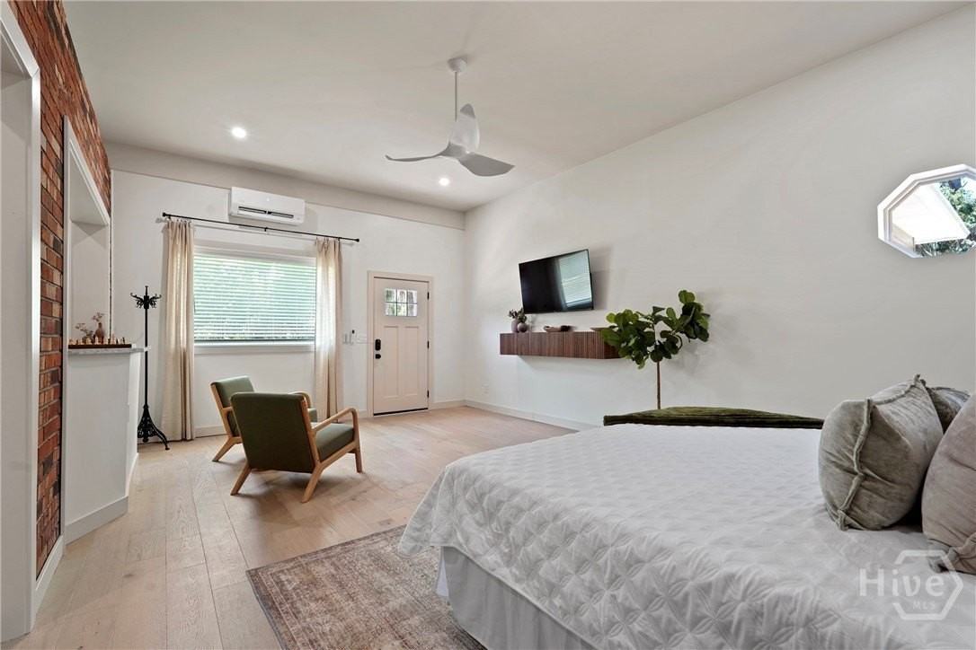 1112 Walthour Rd - Photo 7 of 18