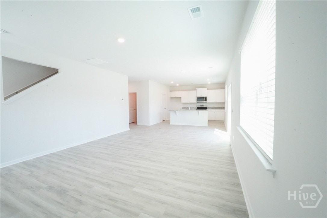 146 Kraft Cv - Photo 5 of 34