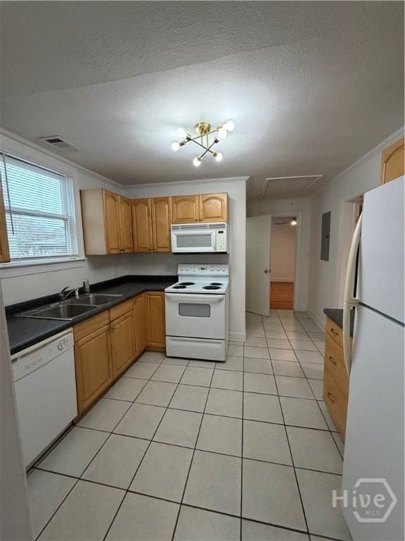 2311 Atlantic Ave - Photo 2 of 12