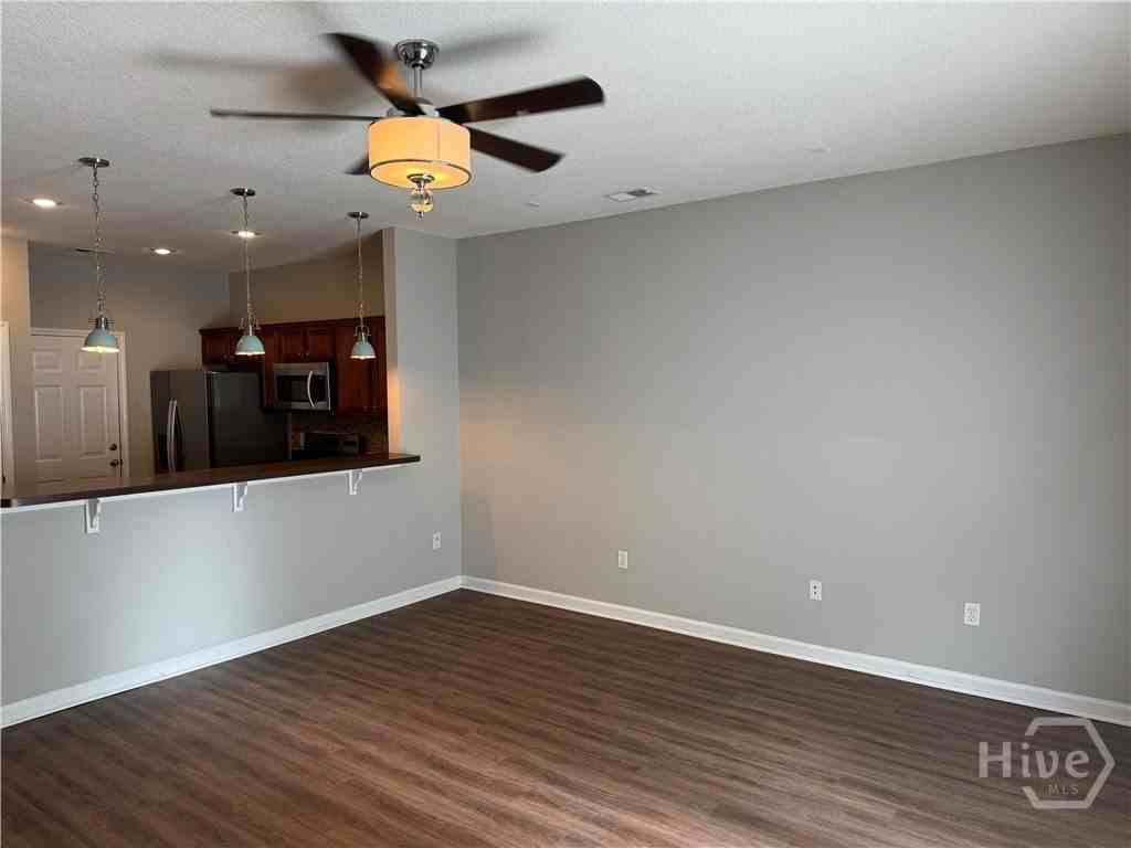 900 Canyon Oak Loop - Photo 4 of 18