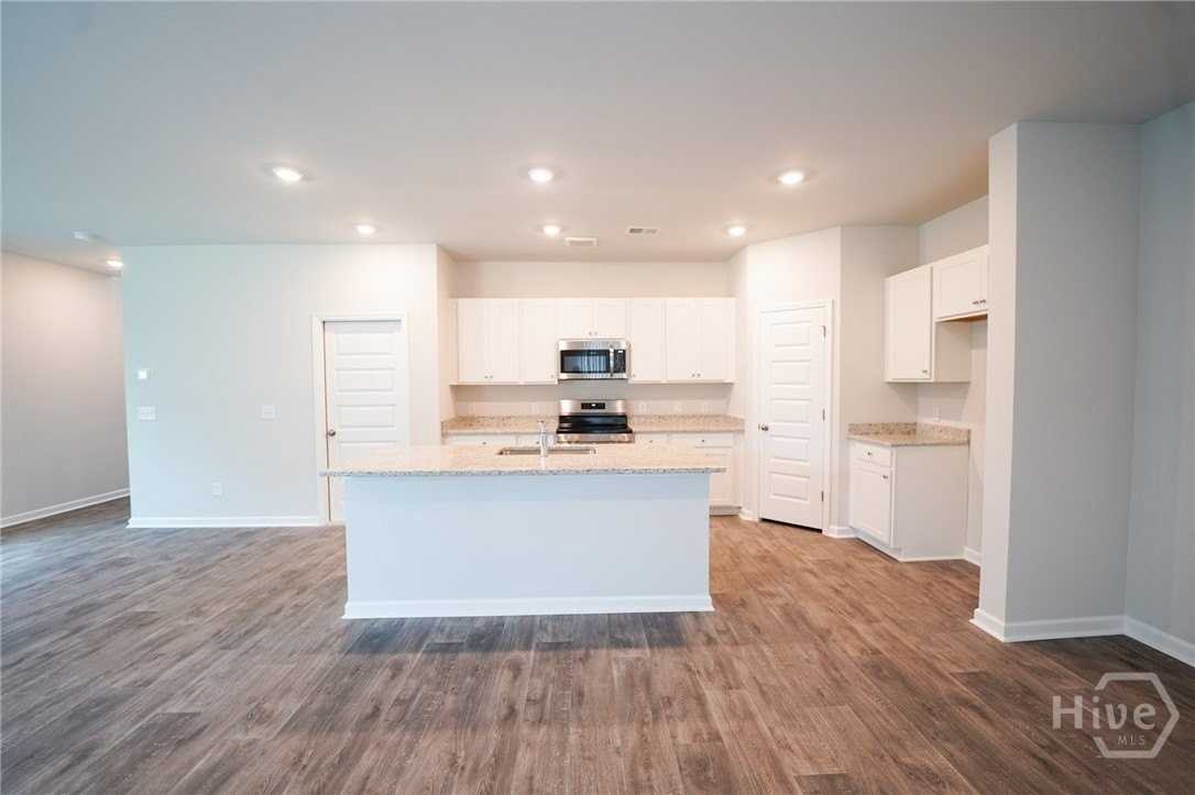 154 Bottlebrush Dr - Photo 6 of 24