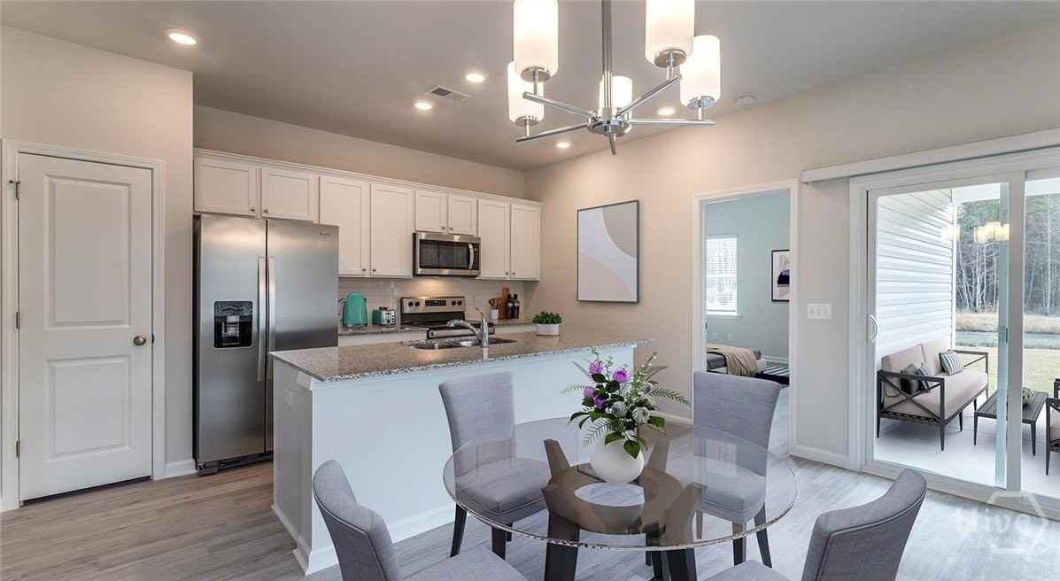 105 Creekside Boulevard unit: Chapin - Photo 3 of 24