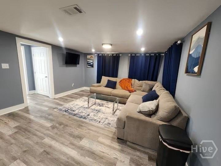 110 1/2 W 51st St Unit B #B - Photo 6 of 25