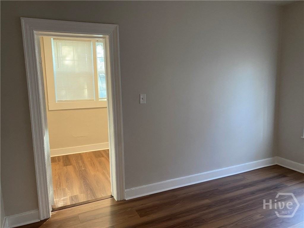 1418 E 42nd St Apt 1 #1 - Photo 6 of 17