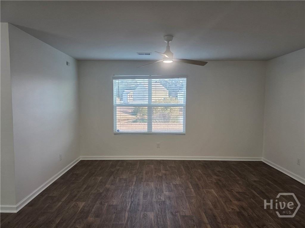 216 Barbados Rd - Photo 4 of 25