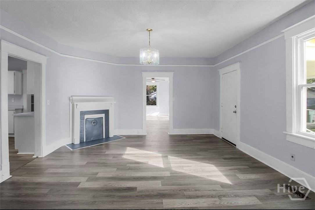 2030 Alabama Ave - Photo 4 of 17