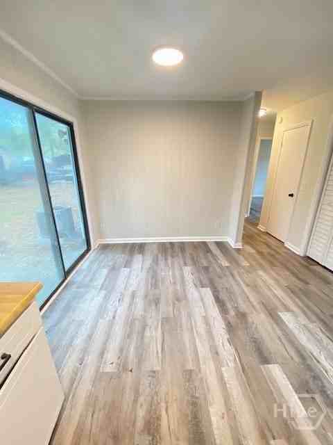 635 Maxwell St - Photo 4 of 9