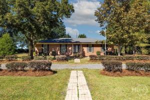 featured image of 404 E 1st St